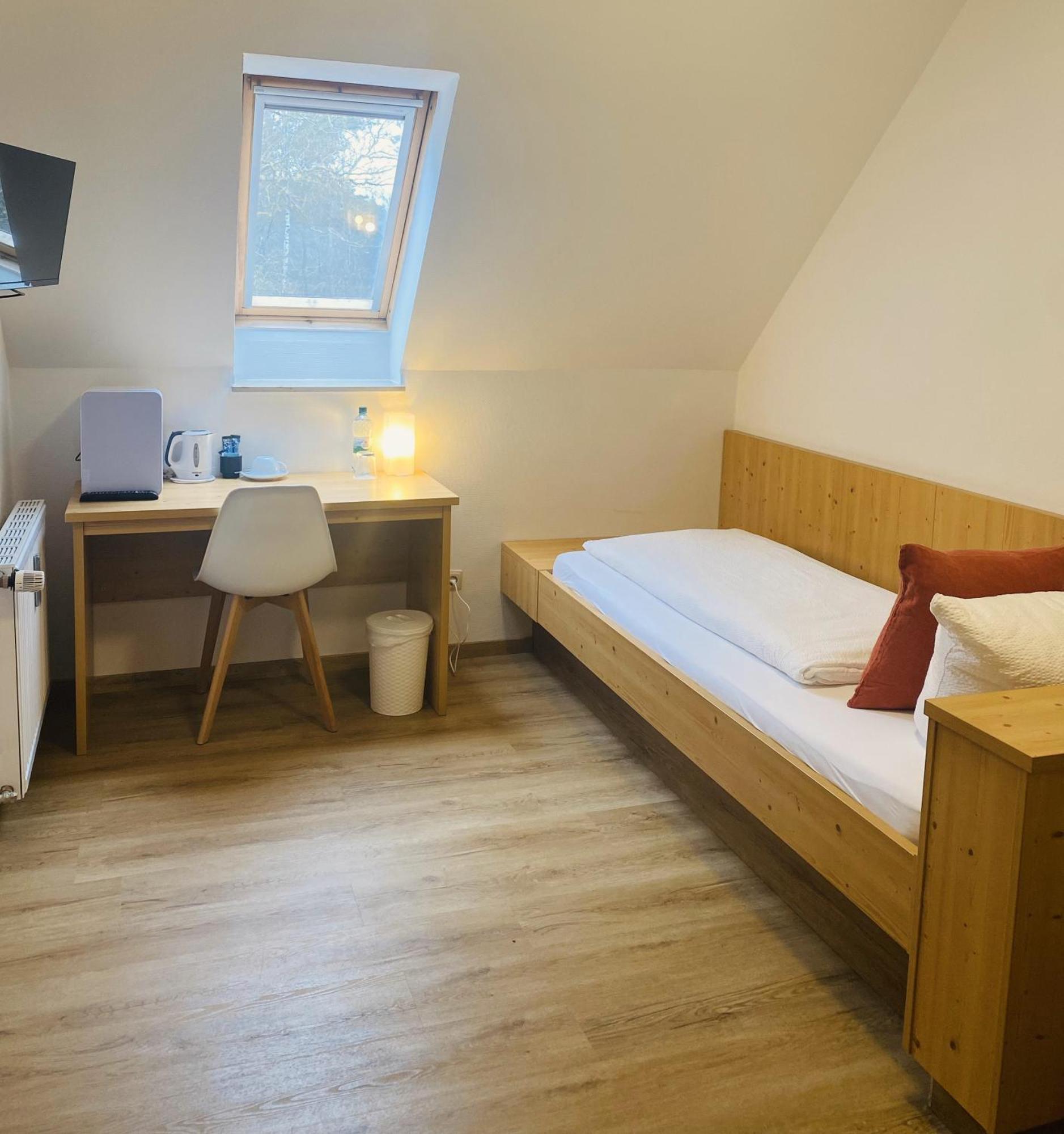 Gasthof Wilhelm Tell Fremdenzimmer Zirndorf Exteriér fotografie