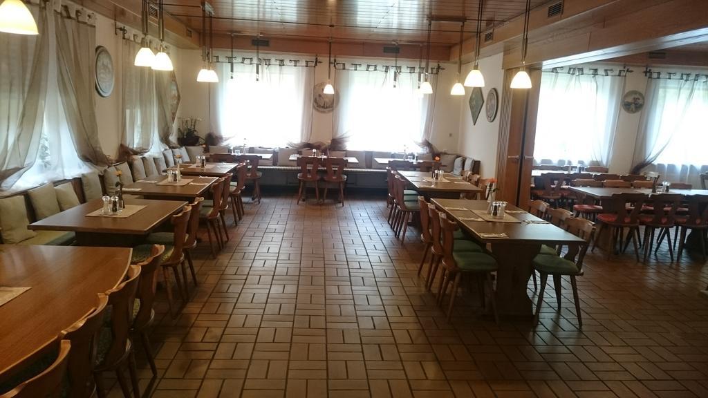 Gasthof Wilhelm Tell Fremdenzimmer Zirndorf Exteriér fotografie